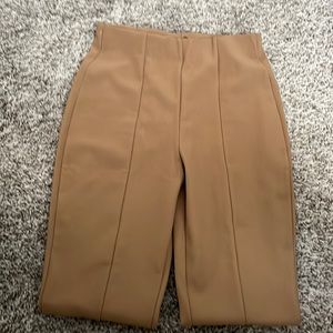 Pants leggings